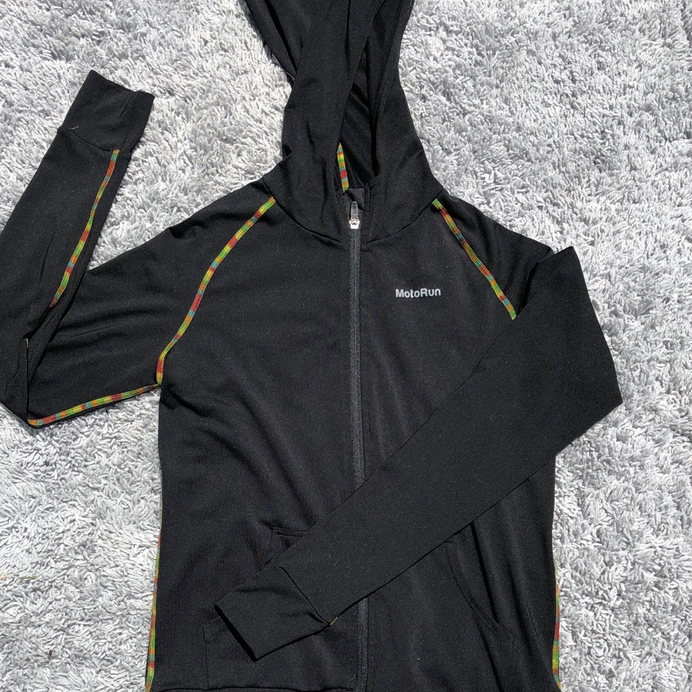 Motorun hoodie with multi color stitching